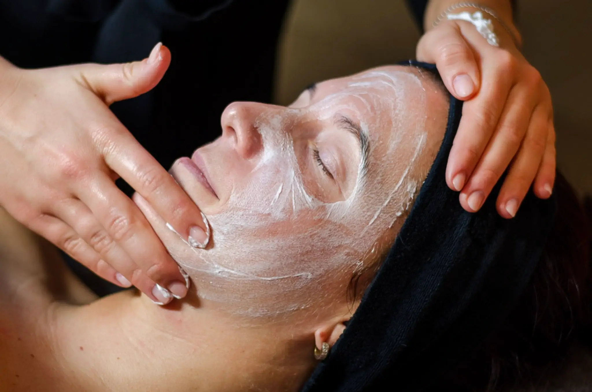 De salon van Puur Diana in Nuenen – een warme plek voor huidverbetering